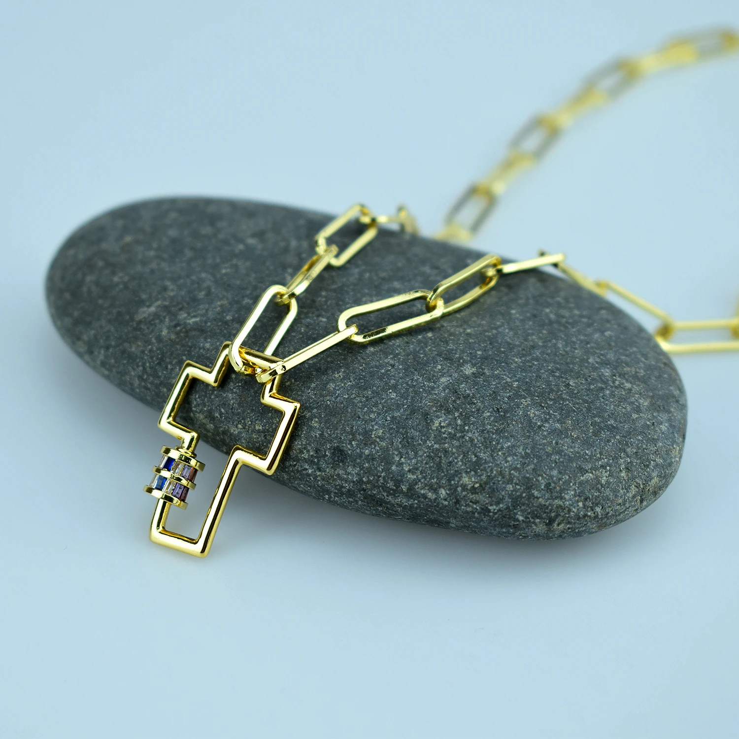 Модное ожерелье с подвеской-крестом из циркония AAA золотой застежкой