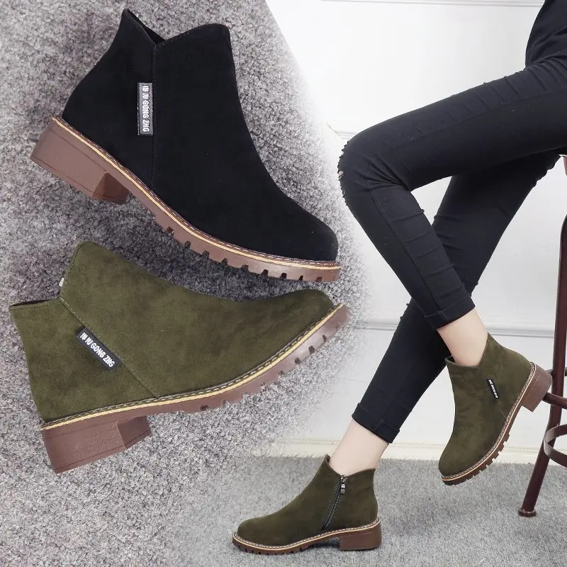 

2020 New Round toe mid heel side zipper ladies fashion boots fashion solid color short boots Martin boots women