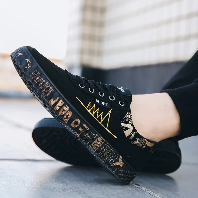 

2020 Newest Spring Autumn New Men's Flat Shoes Fashion Men's Comfortable Breathable Canvas Shoes Men's Lace Casual Sneakers