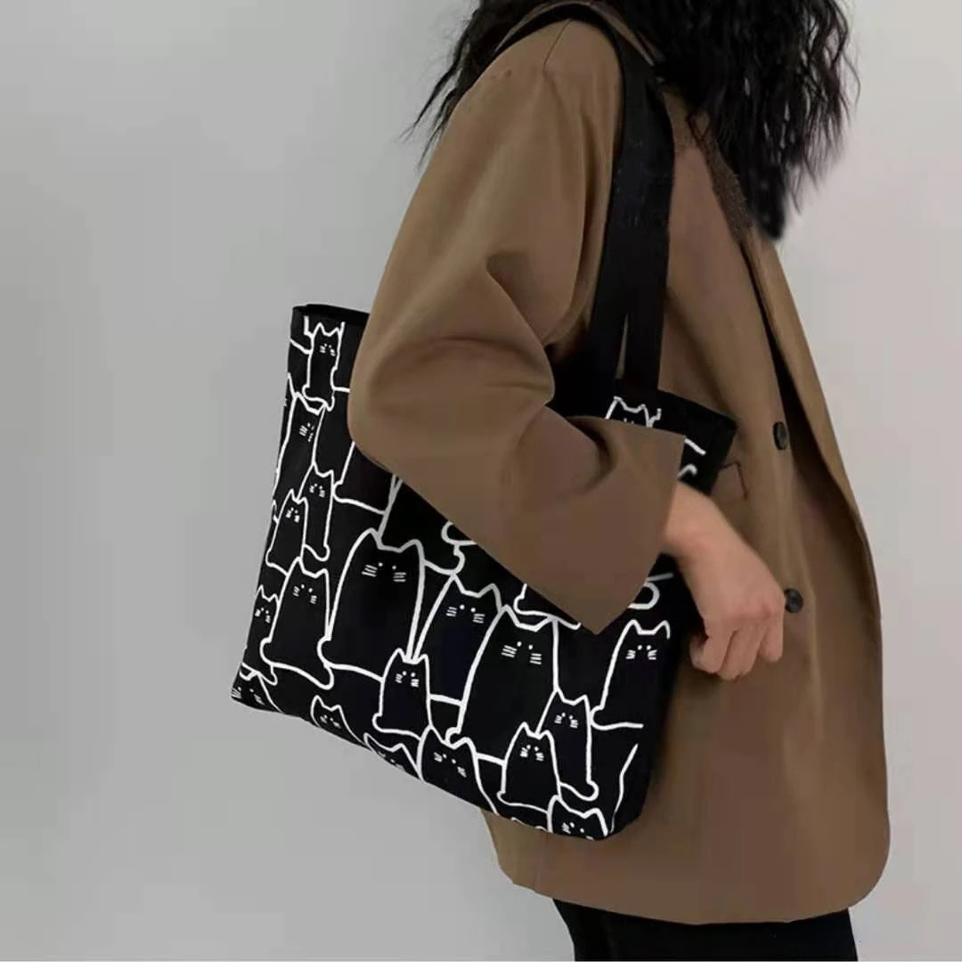 

Трендовая женская сумка, новая Брезентовая сумка, сумки на плечо, мультяшный милый кот, сумка-тоут, литературные роскошные сумки на молнии, ш...