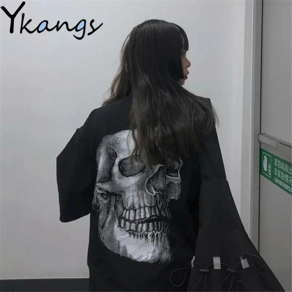 

Футболка в стиле Харадзюку для девушек, крутая свободная универсальная уличная одежда в готическом стиле с принтом и коротким рукавом, летн...