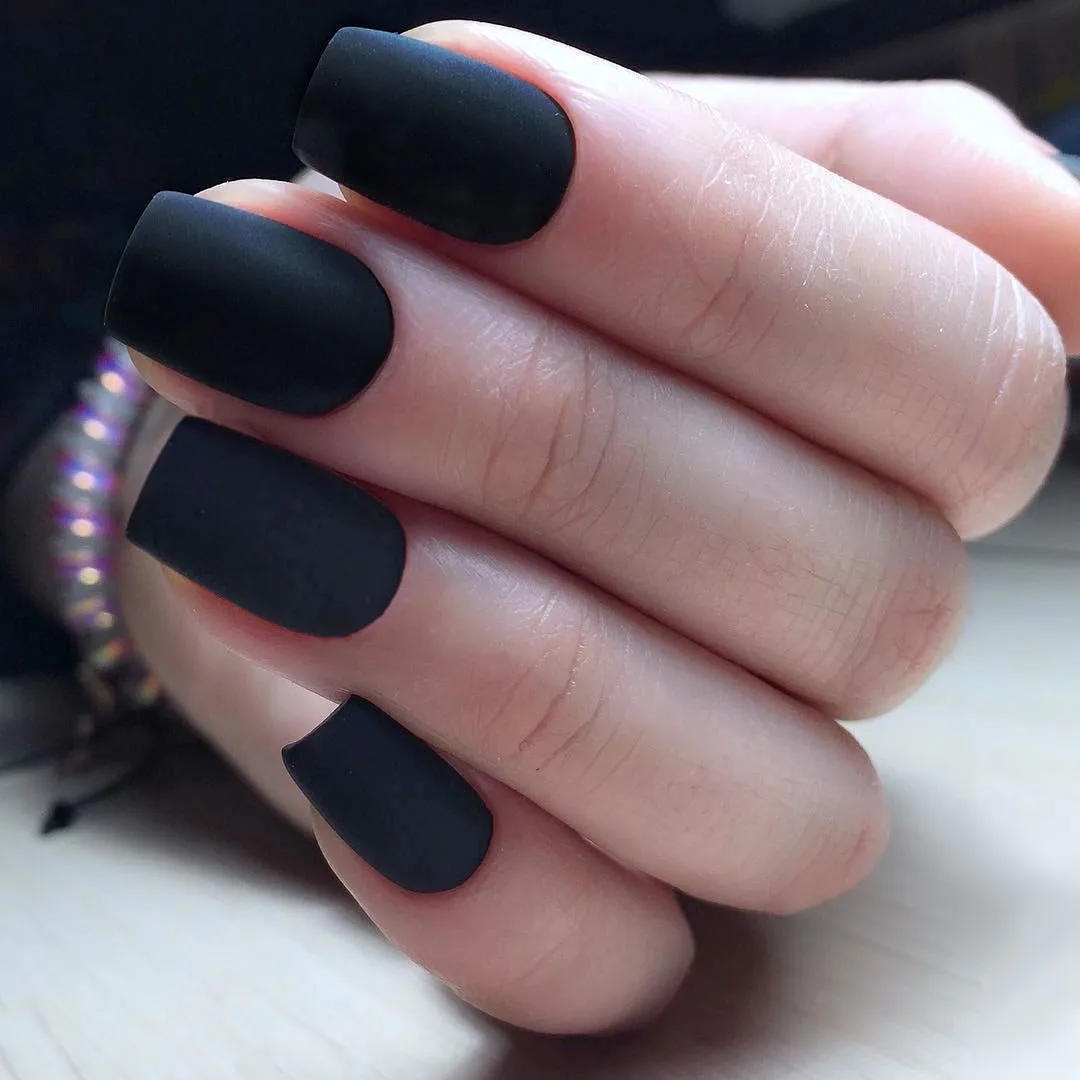 

24Pcs Matte Black Short Fake Nails Artificial Press On False Nails For Design Full Cover Fingernails Manicure Tool