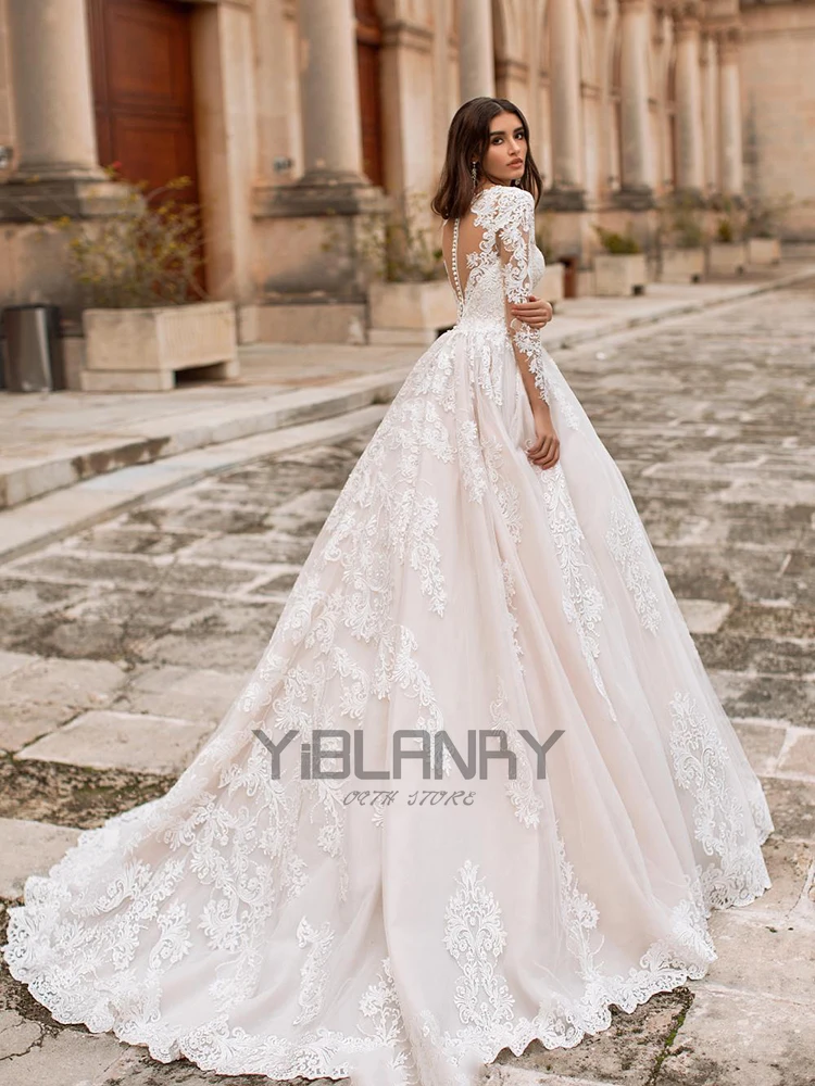 

YILIBER Lace wedding dress long sleeve v-neck atmosphere retro bridal dresses embroidery applique buttons 3d flower big skirt