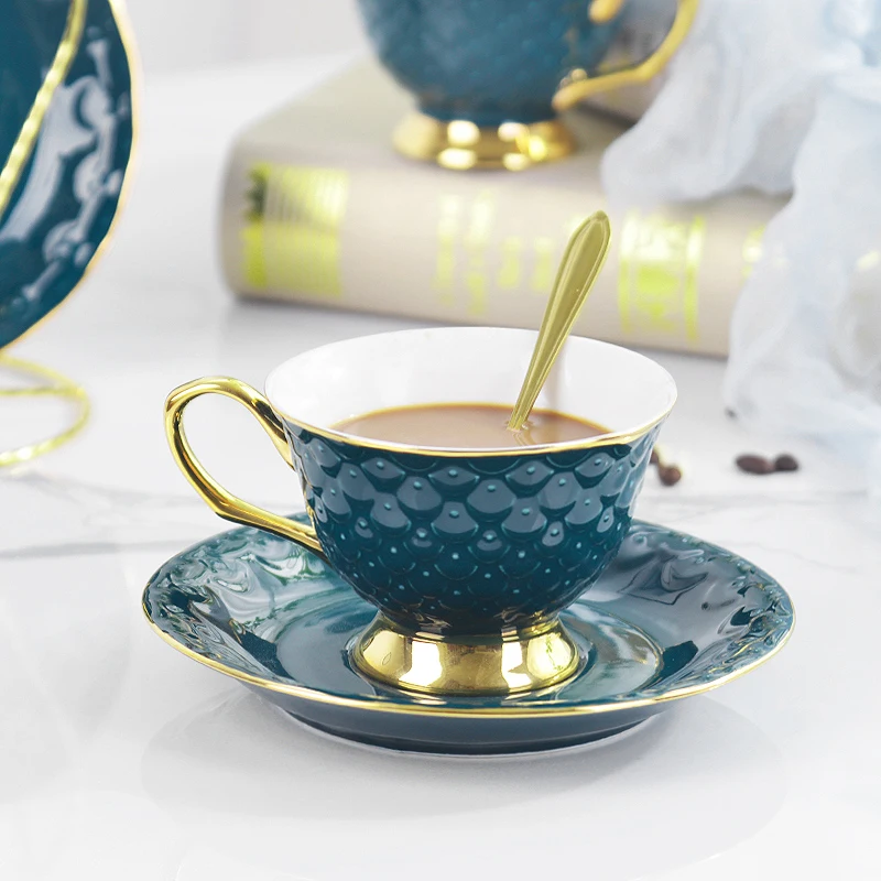 Набор керамических чашек и тарелок в английском стиле европейская чашка для кофе
