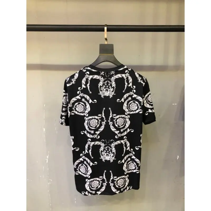 

2021 spring and summer new casual men's round neck short sleeve half sleeve breathable youth men's t-shirt top tide