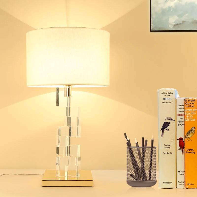 

Nordic Post-Modern Light Luxury Crystal Lamp For Living Room Study Bedroom Bedside Table Lamp Simple Temperament Decorative Lamp