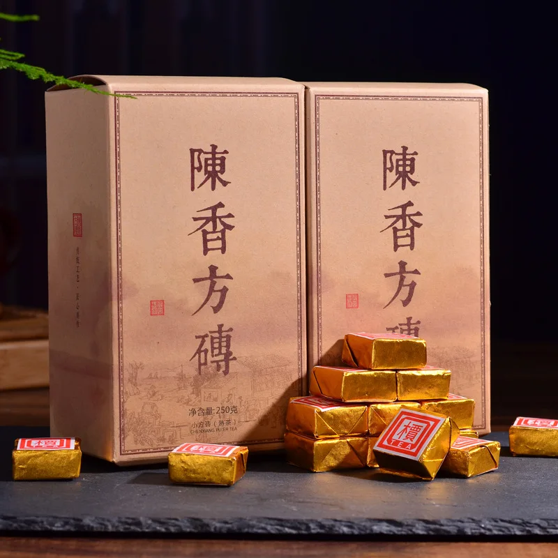 

250g/box China Yunnan Menghai Ripe Pu'er Tea Small Square Brick Cooked Pu'er Tea Green Food for Health Care Lose Weight