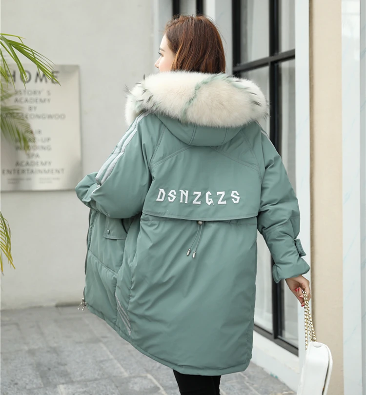 Женское зимнее пальто с капюшоном из натурального Лисьего меха белое на утином