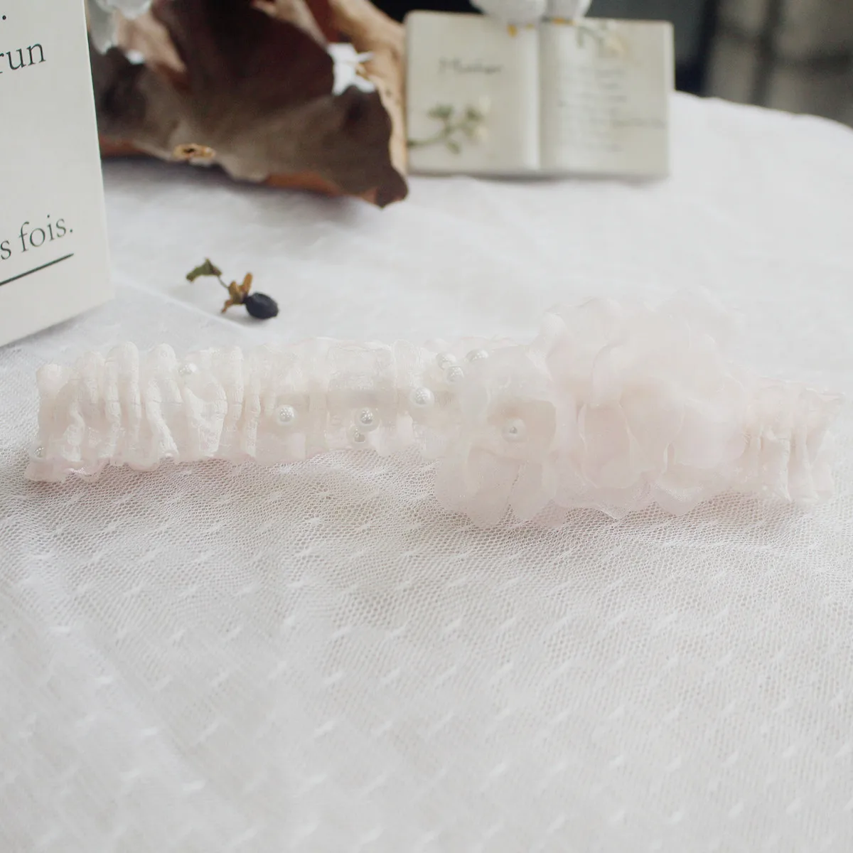 

2019 Wedding Garter Rhinestone Embroidery Flower Beading White Sexy Garters for Women/Female/Bride Thigh Ring Bridal Leg Garter