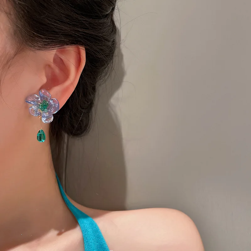 

Women Earrings Acrylic Flower Ear Bone Clip Simple Retro Earring Female Earrings 2021 Trend