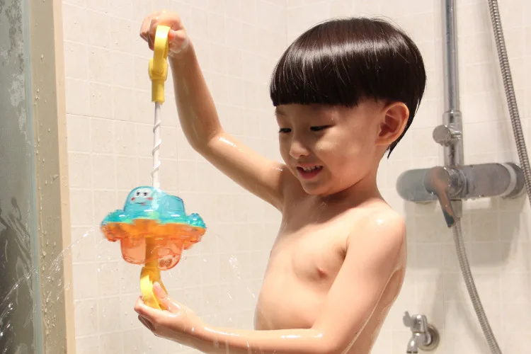 Children's bathroom water toys rotating spray octopus baby shower fountain water toys