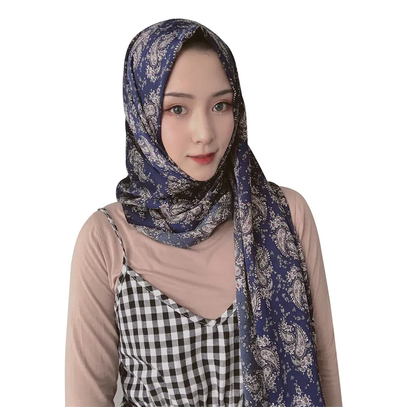 

Muslim headscarf Satin wrinkle nano yarn printing small cashew long scarf female shawl Hui headscarf hijab