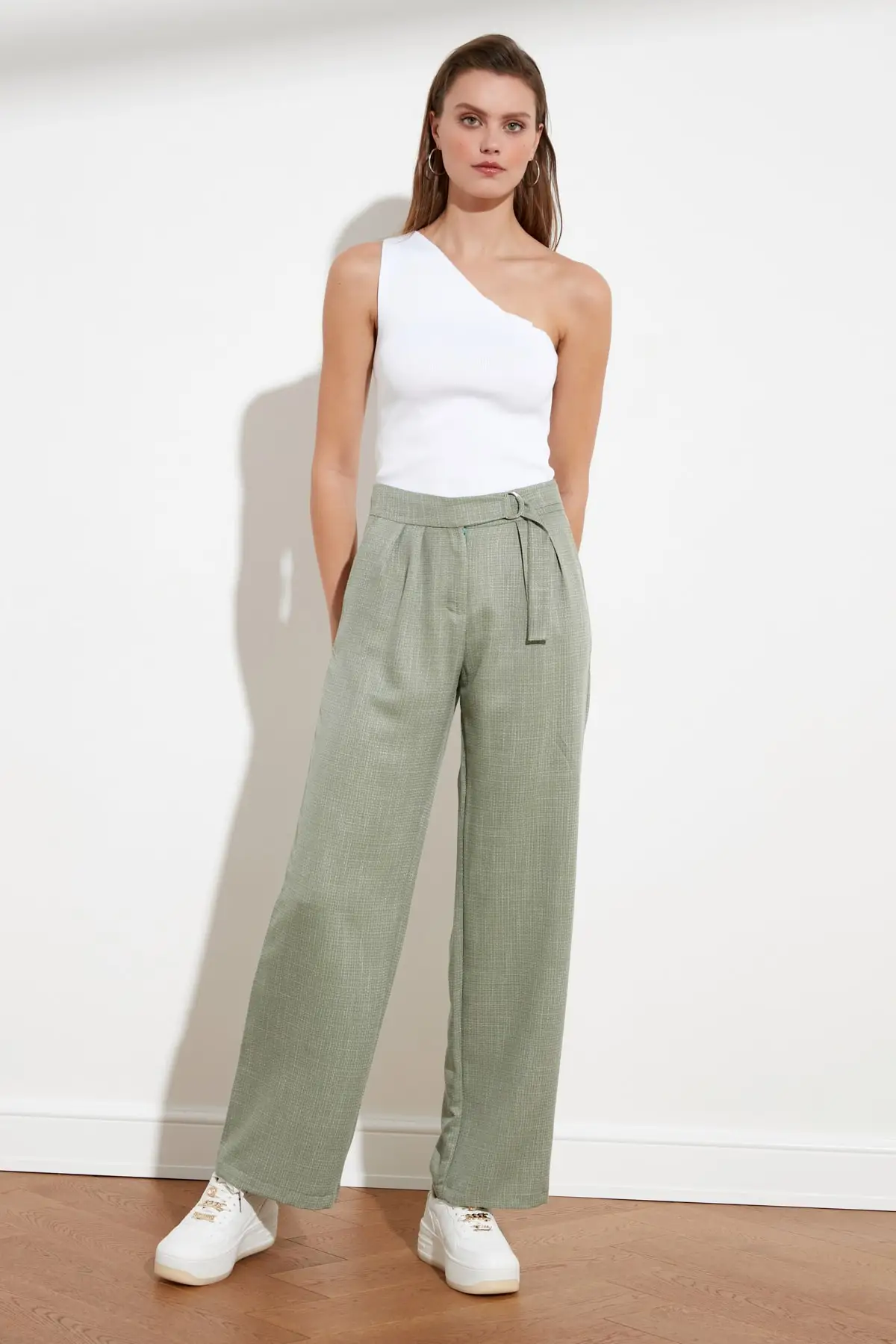 Trendyol Arched Pants TWOSS21PL0319