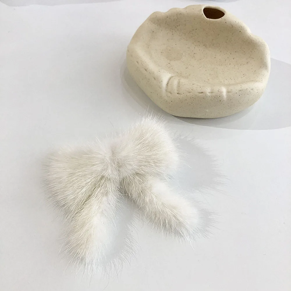 

Korea Autumn And Winter Bow Hair Clips For Girls Plush Hairpin Cute Soft Spring Clip For Women Hair Accessories Headwear