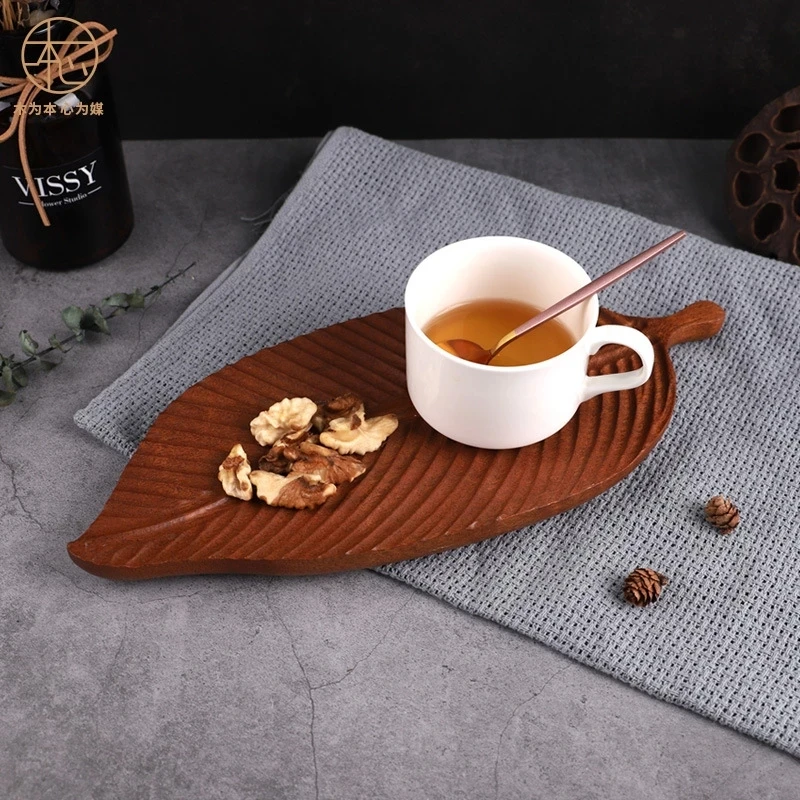 

Leaf Shape Fruit Tea Trays Wooden Plate Dessert Dinner Bread Storages Trays Dishes