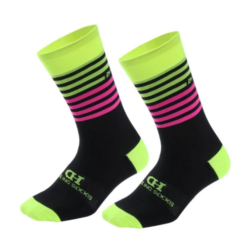 

Breathable Outdoor Sports Socks For Men/Women Riding Running Deodorant