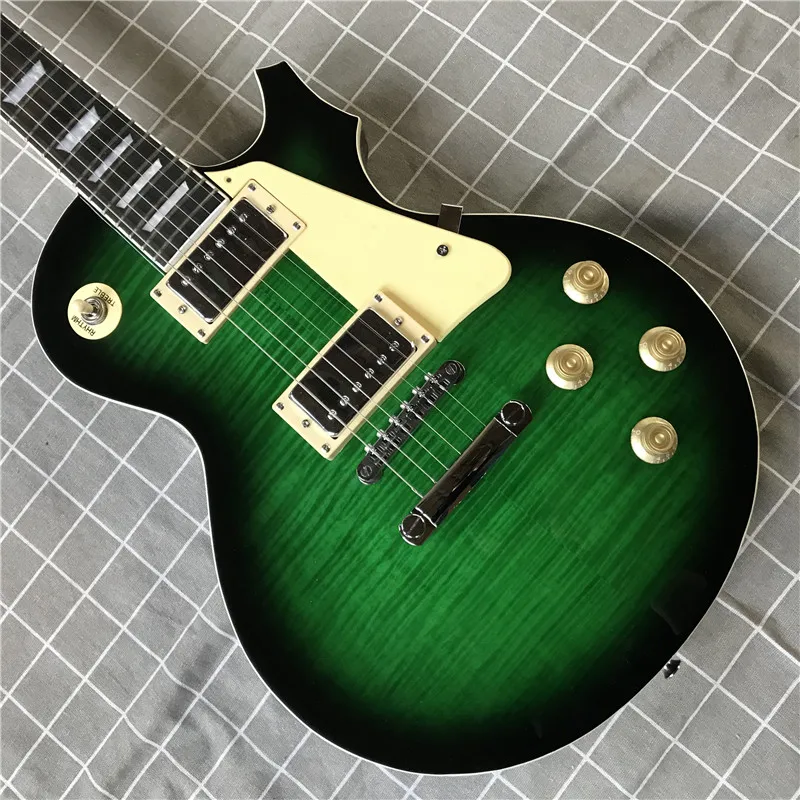 

Free delivery ，High quality new electric guitar, green paint, maple tiger veneer, peach blossom core wood