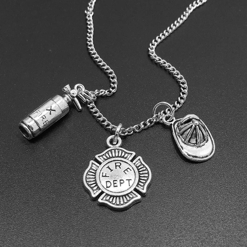 

New Fashion Fire Extinguisher Hat Pendant Necklace Retro Punk Necklaces Gift for Men Firefighter Warrior Jewelry