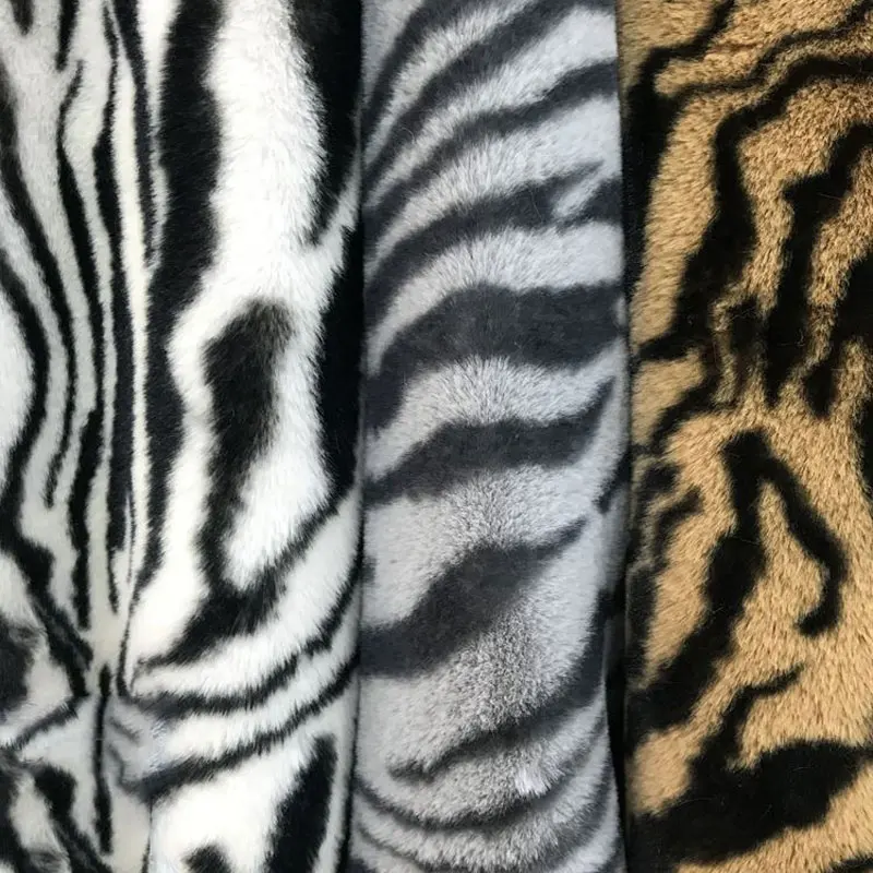

Rabbit Fur Print Leopard Panma Print Fabric Autumn and Winter Thick Clothing Toys Home Textile Fabrics