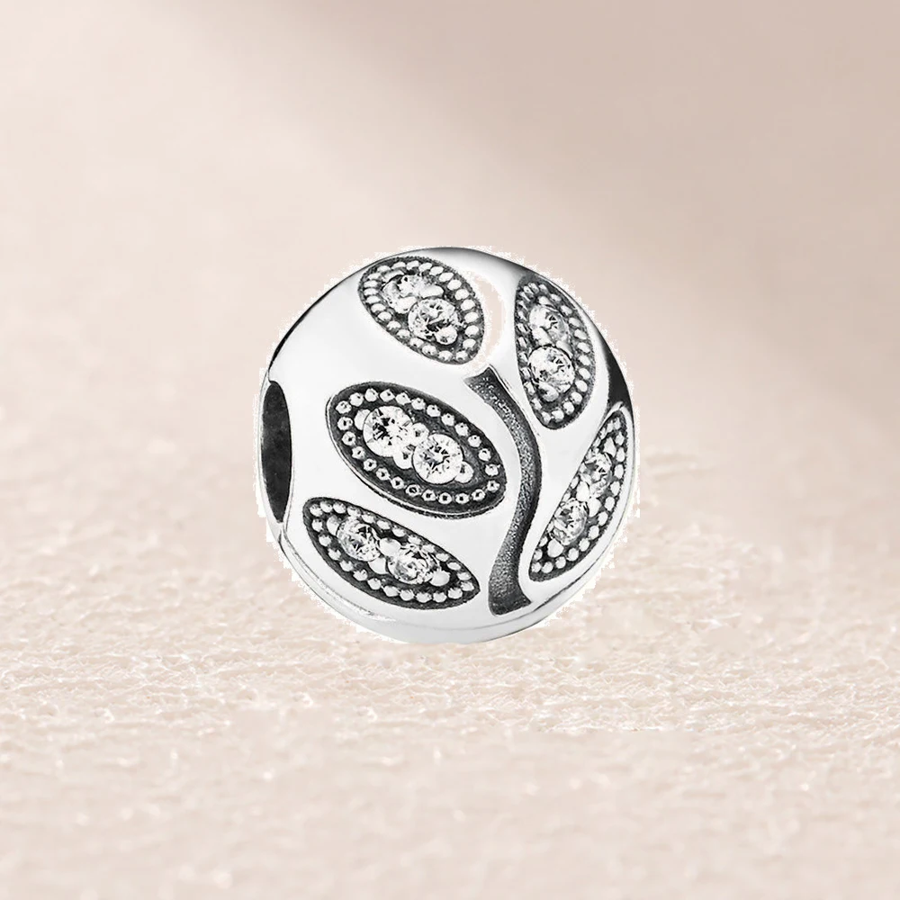 

791416CZ Leaves silver clip with cubic zirconia