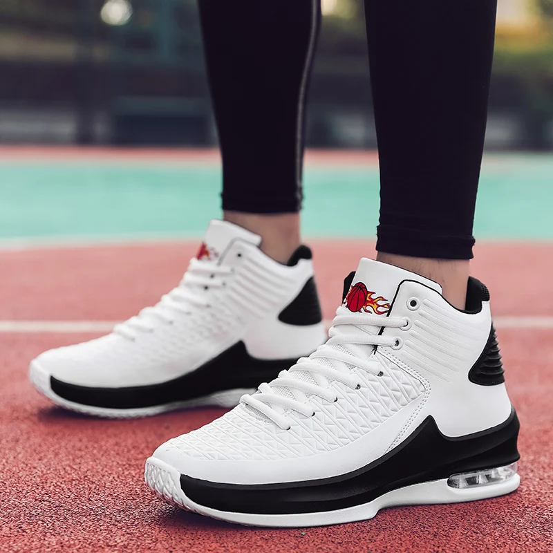 

2021 new Spring fashion outdoor men's casual shoes comfort designer air cushion sneakers high quality brand white men's shoes