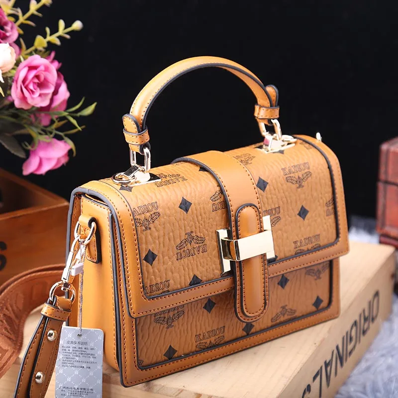 

Дамские клатчи из натуральной кожи, модные дизайнерские дамские сумочки на одно плечо в стиле ретро, роскошные чемоданчики Cc, 2021