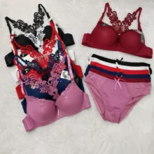 Ensemble de sous vêtements Sexy pour femmes, soutien gorge Push Up et culotte, dentelle B C, bonnet complet, Lingerie à armatures, brassière douce, Bralette confortable avec nœud  (3)