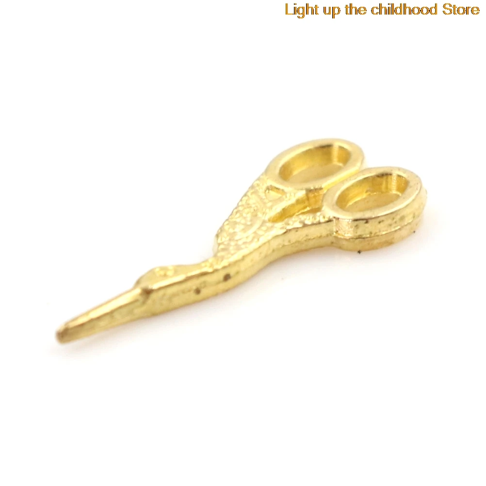 

1pc 1:12 Dollhouse Miniatures Accessories Simulation Crafts Toys Sewing Metal Mini Metal Scissors Furniture toy