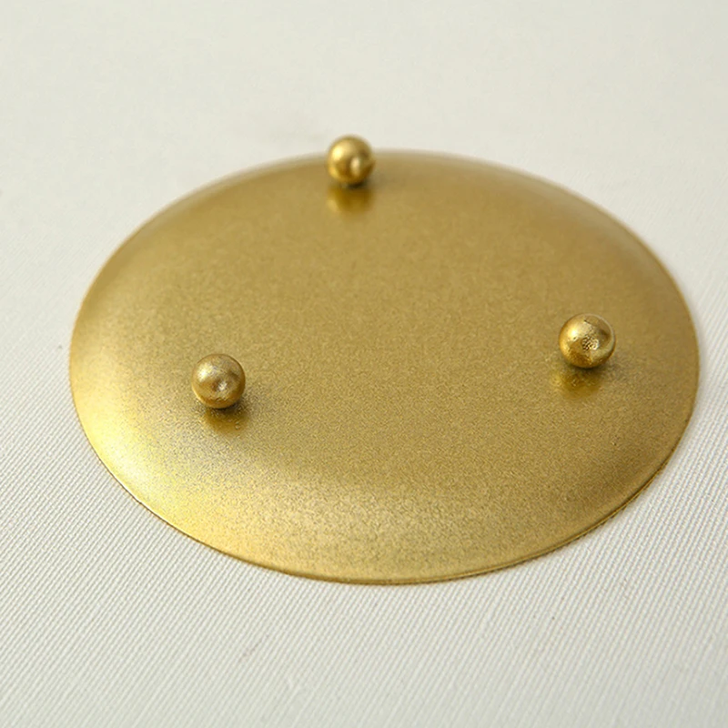 

Nordic Gold Iron Art Candlestick Creative Simple Geometric European-Style Romantic Candle Cup Table Decoration Candle Holder