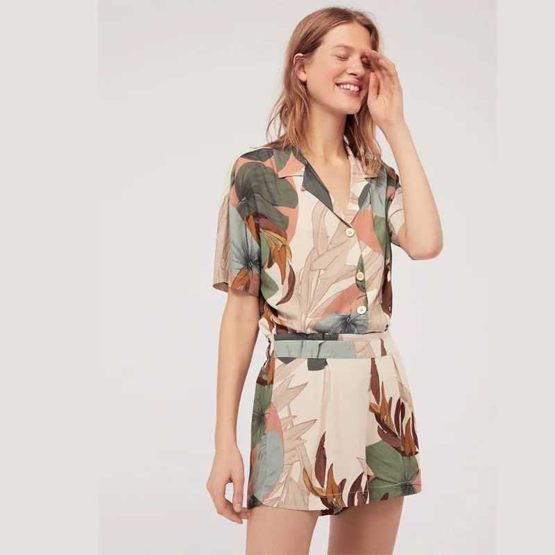 Женский пижамный комплект летний из шелка с длинными рукавами воротником и