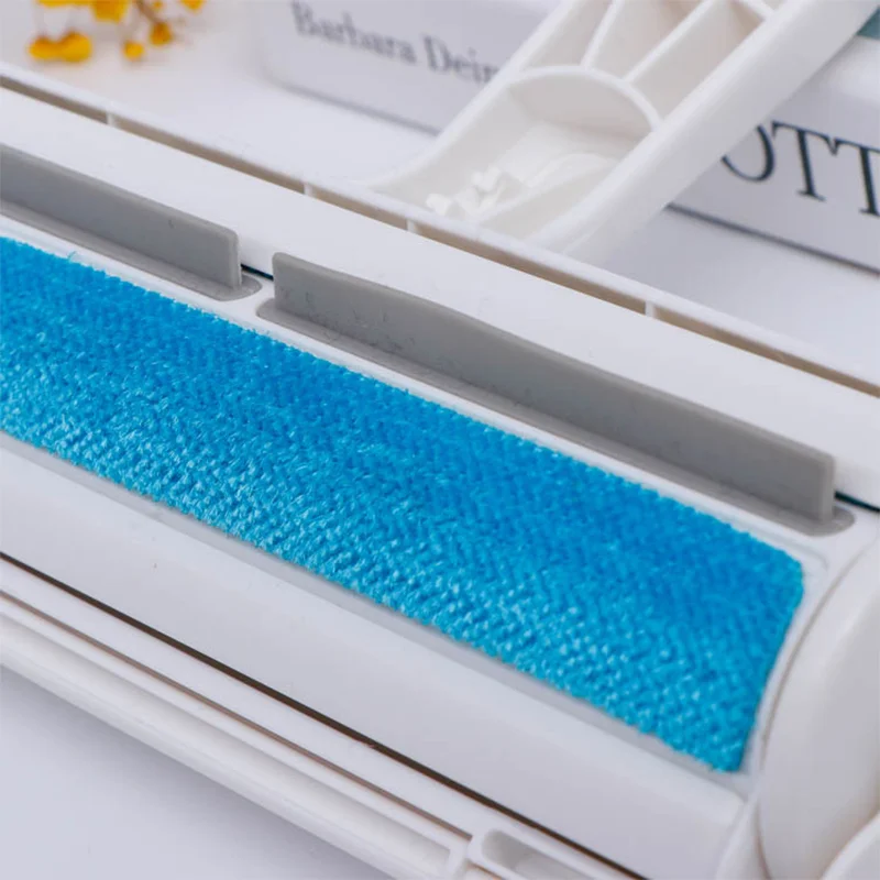 

1PC 2-Way Pet Hair Remover Roller Removing Dog Cat Hair From Furniture Self-cleaning Lint Pet Hair Fur Removal One Hand Operate