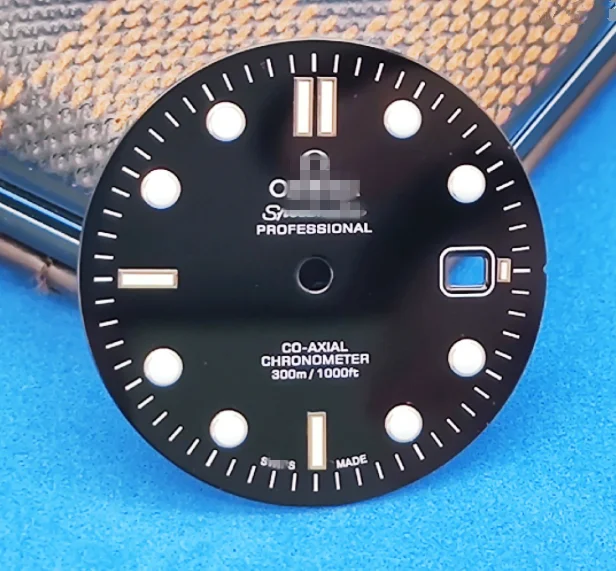 

31mm Green Luminous Watch Dial for 8215/2824 Movement Replacement for OMG 300 with O Logo