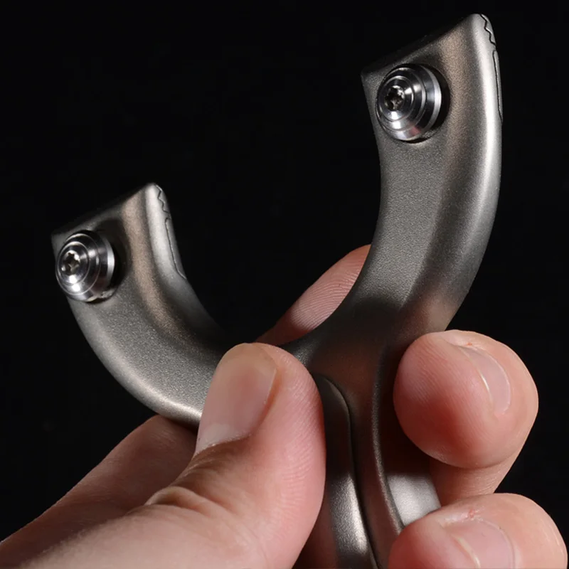 

Big power Small Slingshot Stainless Steel professional Hunting Catapult with Rubber Band Free Tie Shooting Sling Shot New