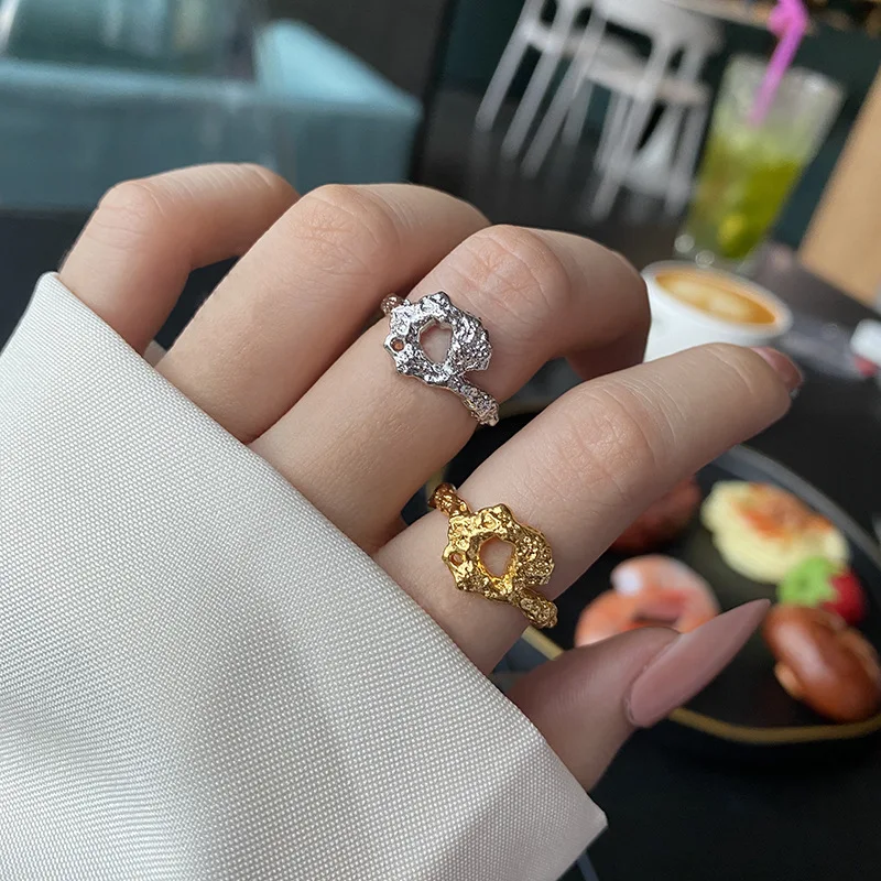 

New Fashion Women's Ring 2021 Trend Simple Vintage Jewelry Chunky Dating Rings European And The United States 2021 Leisure Style