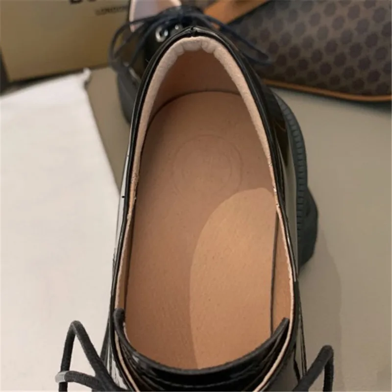 Туфли-оксфорды PXELENA из натуральной кожи с заклепками на шнуровке квадратным