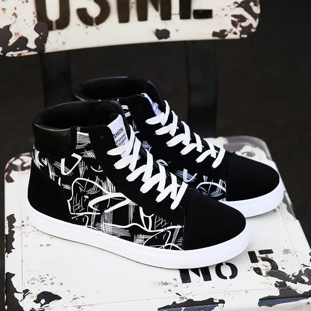 

Men Sneakers Shoes 2020 Fashion Print High Top Flat Sport Shoes Comfotable Men's Vulcanized Shoes Outdoor Casual Male Sneakers
