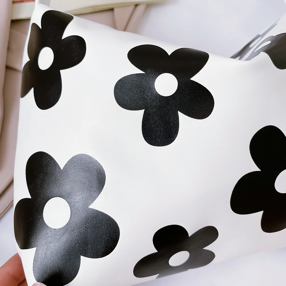

Casual PU Leather Shoulder Tote Bag Fashion Women Small Street Underarm Pouches Women Handbags Totes Bags Clutch Bag