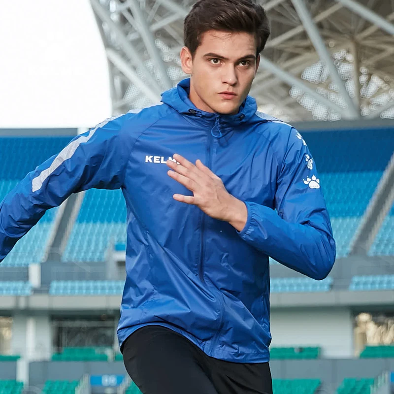 Мужская спортивная куртка KELME ветрозащитная с капюшоном для бега и футбола