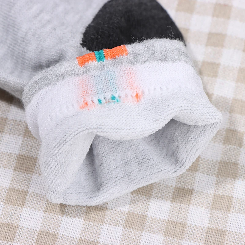 

5 Pairs Of Cotton Socks All Seasons Socks Men's Solid Color Socks Autumn Winter