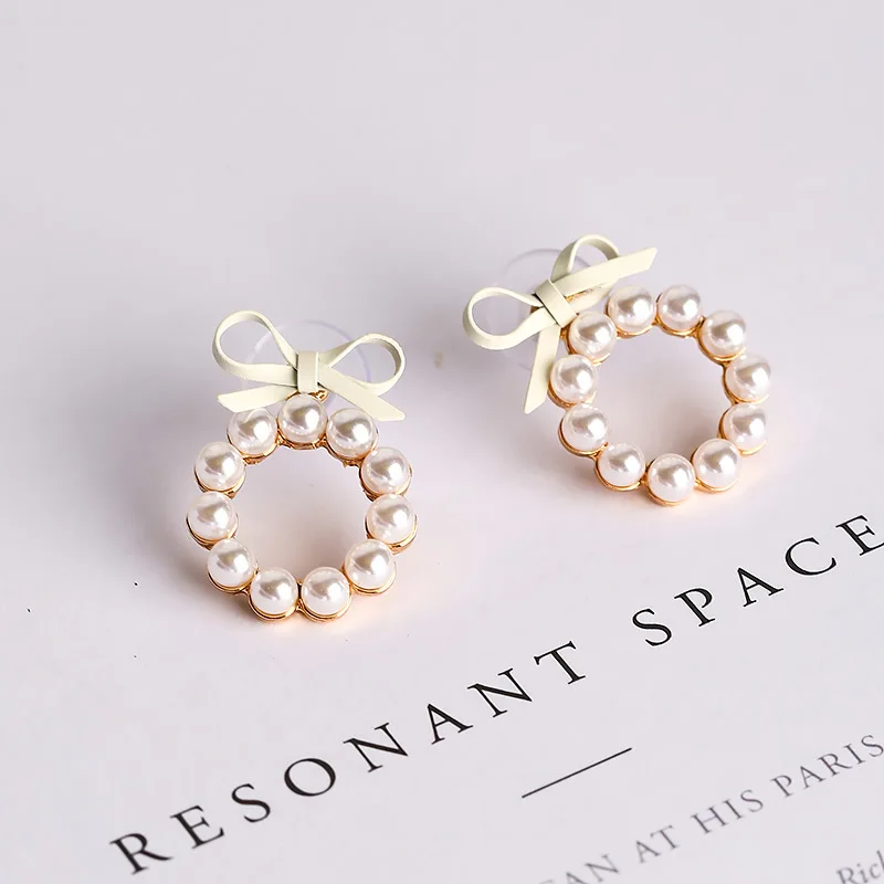 

Classic Bowknot Acrylic Women Stud Earrings Lovely Girl Bow Tie Pearl Ear Studs Fashion Jewelry Womens Accessories Earrings Pink