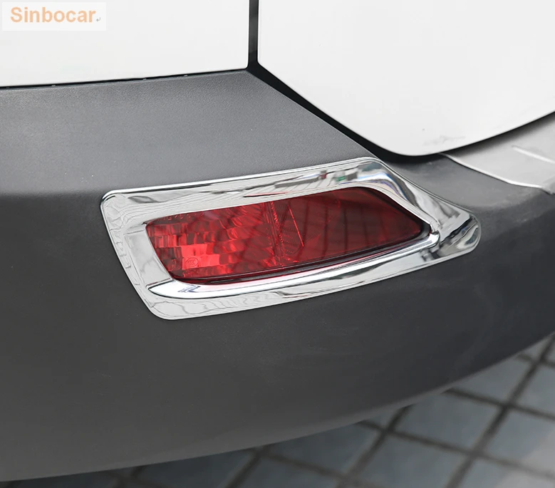 Накладка на заднюю противотуманную фару автомобиля хромированный АБС пластик