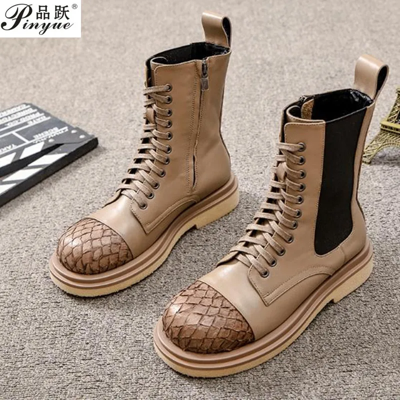 

Leather Ankle Boots Women Martin Chelsea Plush Lining Warm Soft Sole Ladies Round Chunky Lace-up Winter Female Shoes