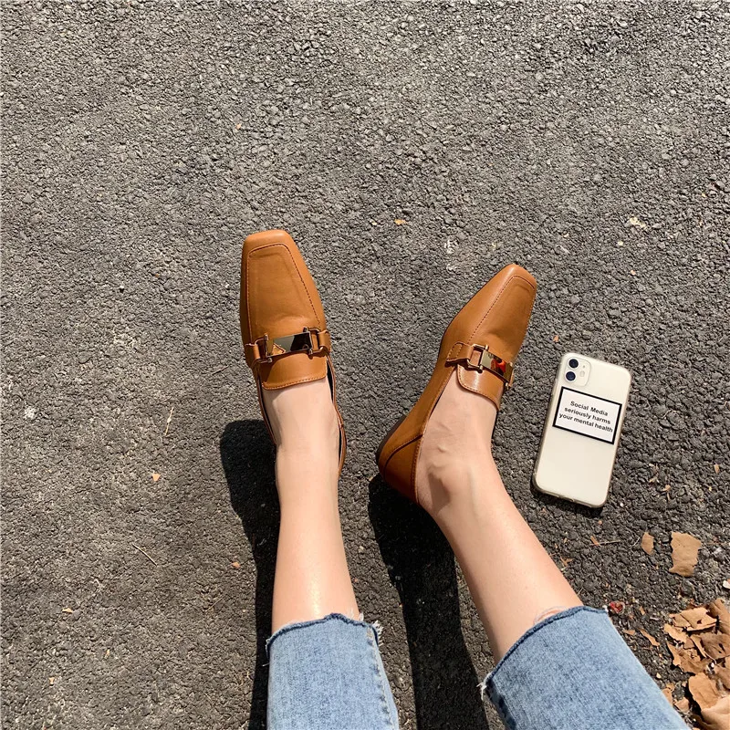 

Flats Shoes Woman Metal Decoration Loafers Casual Slip on Slides Shallow Flat Square Toe Shoes Black Brown Apricot Zapatos Mujer