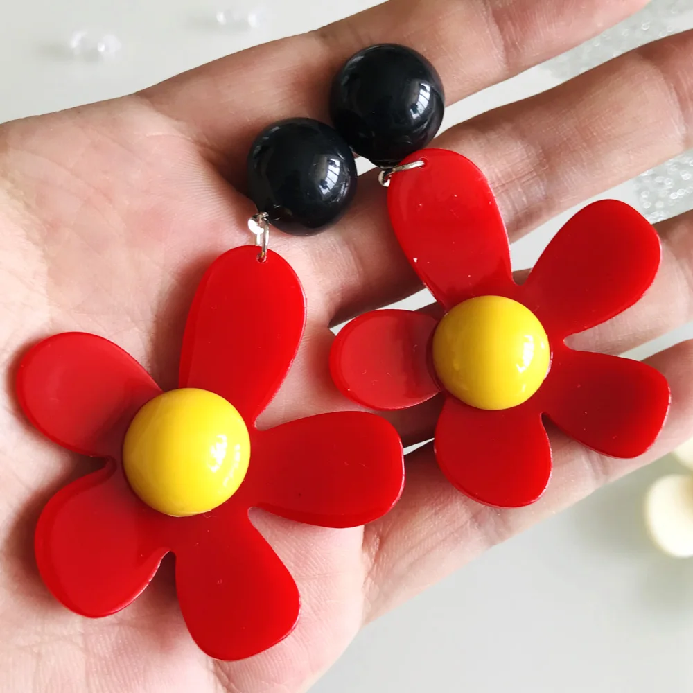 Женские большие акриловые серьги-капли черные и белые модные простые вечерние