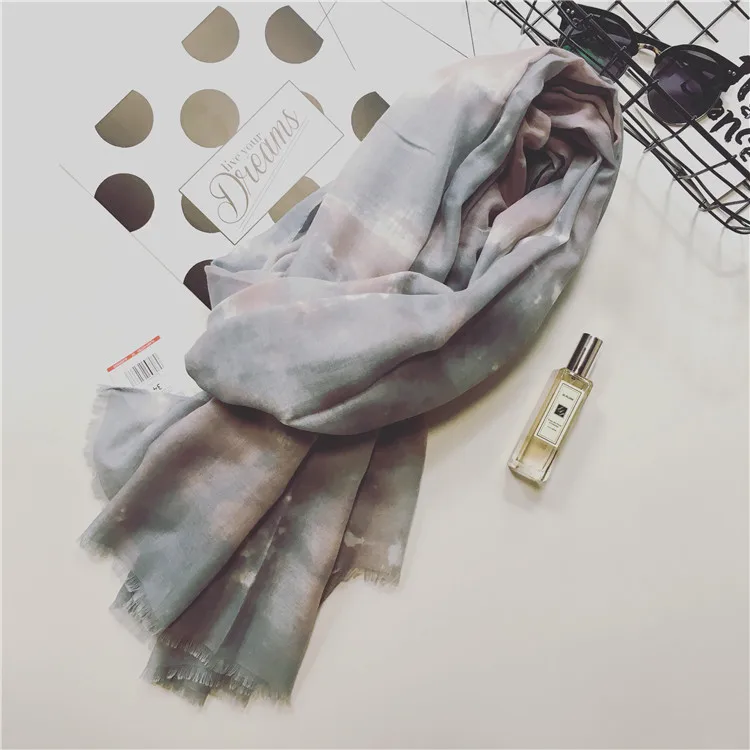 Новые эффектом деграде(переход от темного к Pattern Хлопок потертый шарф 10 шт./лот