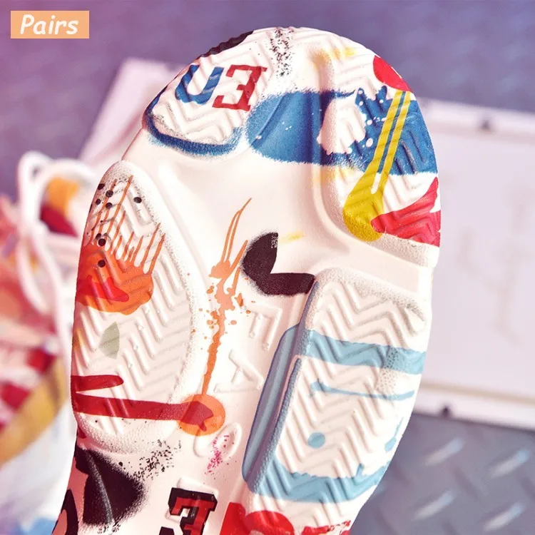 Женская Повседневная обувь кроссовки визуально увеличивающие рост на платформе