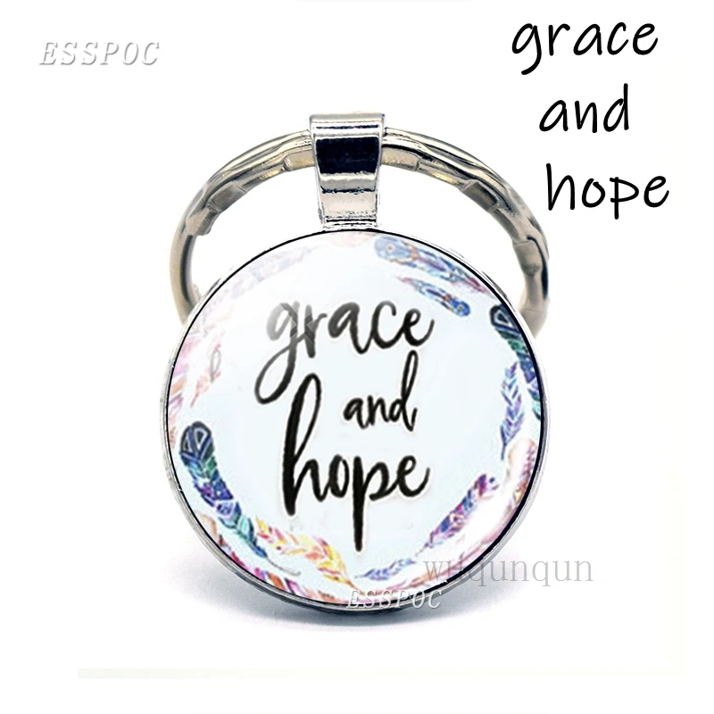 Брелок для ключей с цитатами из Библии изображением изящности и надежды брелок