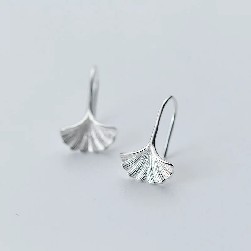 

925 Sterling Silver Ginkgo Leaf Stud Earrings For Women Prevent Allergy Party Jewelry Accessories EH803