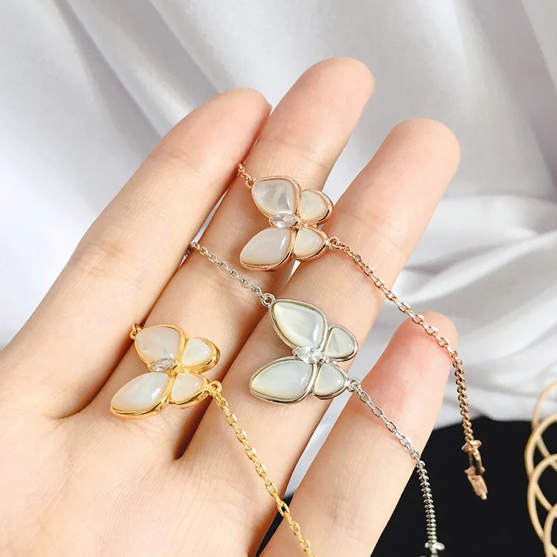 Женский браслет из ракушек с бабочками натуральной белой ракушки шармами для