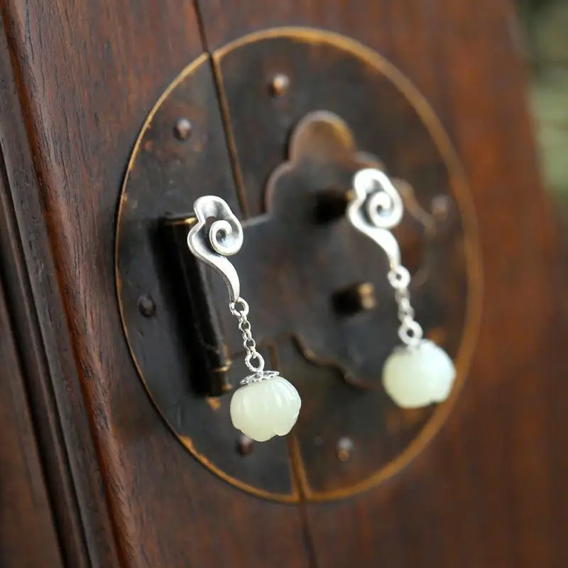 

{Lotus Mud Tang} S925 Silver Natural Hetian Jade Xiangyun Lotus Flower Lotus Seedpod Earrings Retro Ethnic Style Earrings Women'